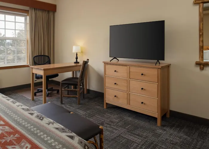Heathman Lodge